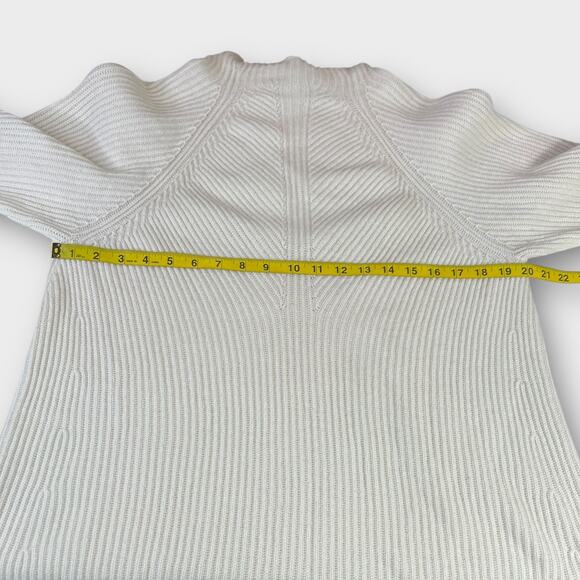 Theory Moving Rib Cashmere Foldover Collar Turtleneck Sweater Size Medium - Picture 8 of 8